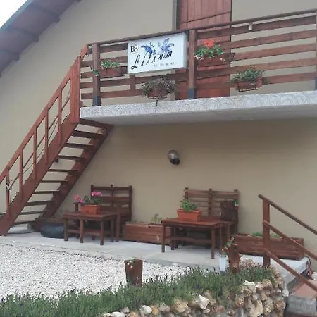 Lilium Bed and breakfast LʼAquila