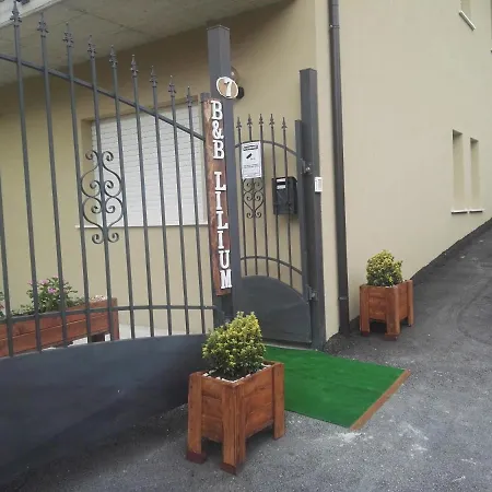 Lilium Bed & Breakfast *